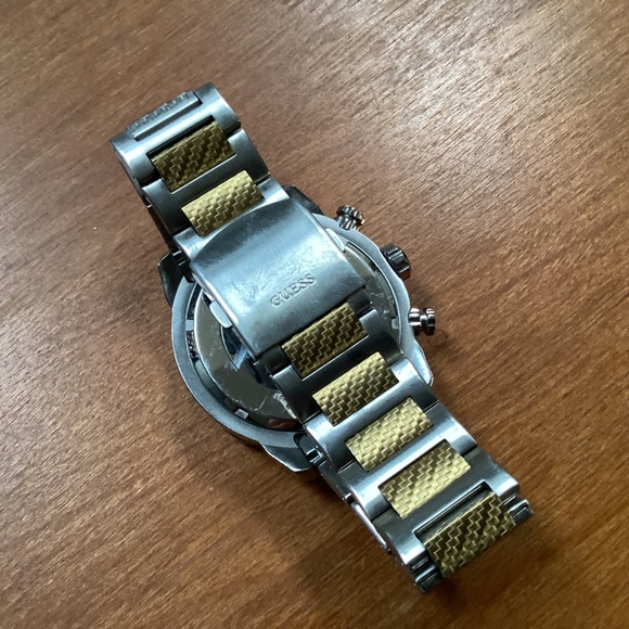 Guess Two Tone Men’s Watch Waterpro Collection Model U18507G1 - Picture 8 of 14